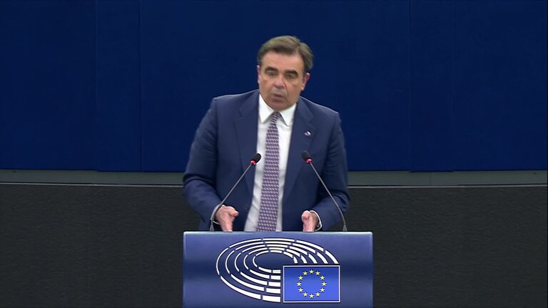 Topical debate - One youth, one Europe: closing statements by Margaritis SCHINAS, Vice-President of the European Commission in charge of promoting our European Way of Life and by Clément BEAUNE, French Minister of State for European Affairs