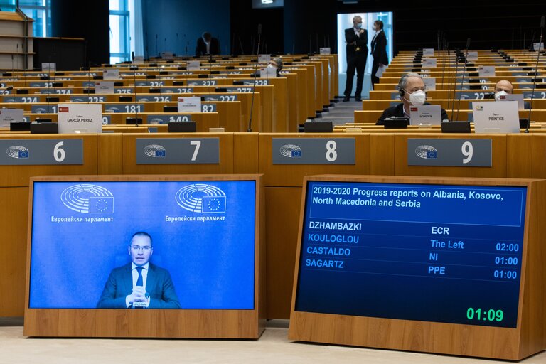 Foto 27: EP Plenary session - Joint debate - 2019-2020 Progress reports on Albania, Kosovo, North Macedonia and Serbia