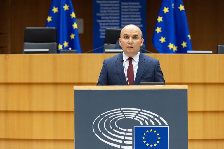 Foto 44: EP Plenary session - Joint debate - 2019-2020 Progress reports on Albania, Kosovo, North Macedonia and Serbia