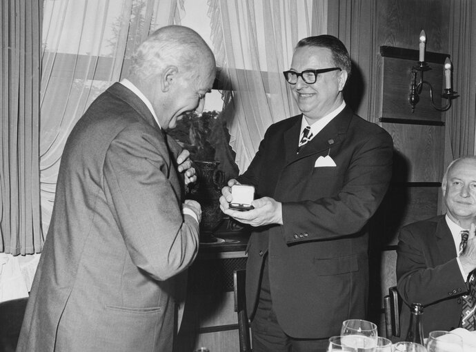 President of the EP Walter BEHRENDT awards a medal to the President of the France's National Assembly Achille PERETTI in Strasbourg, France, July 5,1972