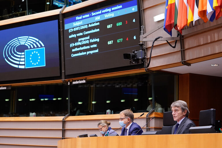 EP  plenary session - Signing ceremony of the General budget 2021 of the European Union