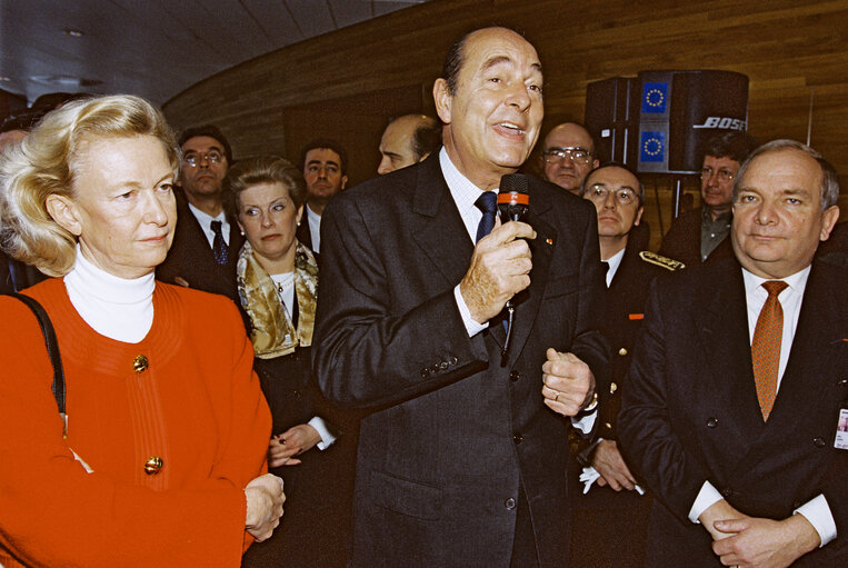 Visit of Jacques CHIRAC, President of France: Inauguration of the LOW Building