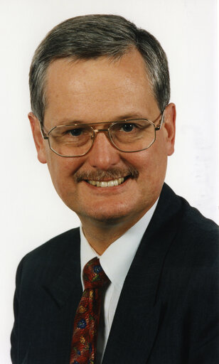 Portrait of Portrait of Gary TITLEY, MEP during the 3rd, 4th, 5th and 6th Parliamentary Terms (1989-2009)