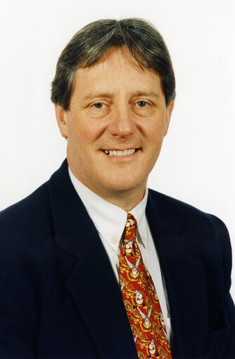 Portrait of Brian SIMPSON, MEP from the 3rd to 7th Parliamentary Term (1989-2014)