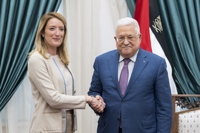 Official visit by Roberta METSOLA, EP President to Ramallah, West Bank: - Meeting with Mahmoud ABBAS, President of the Palestinian Authority