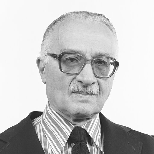 Portrait of MEP Georgios ALEXIADIS