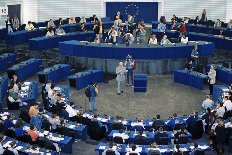 Test plenary session with youngsters - Simulation of the EP president election