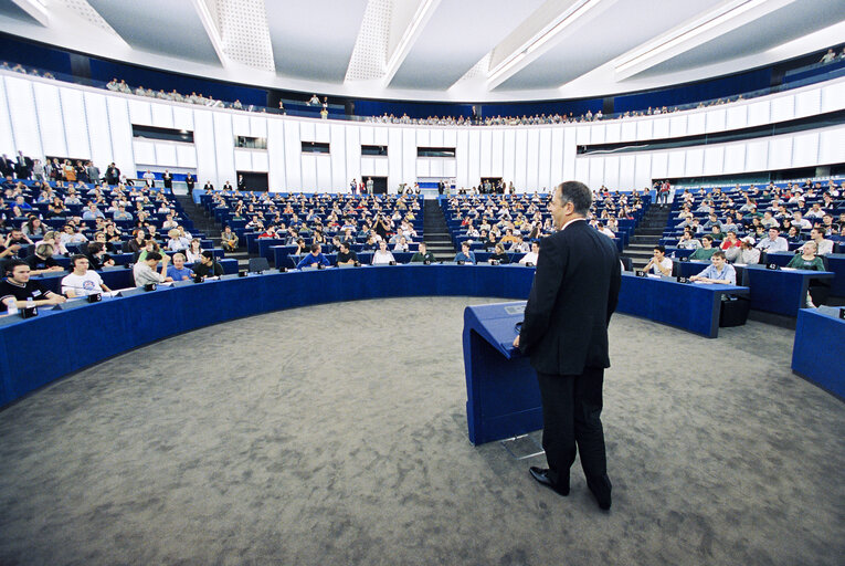 Test plenary session with youngsters - Simulation of the EP president election