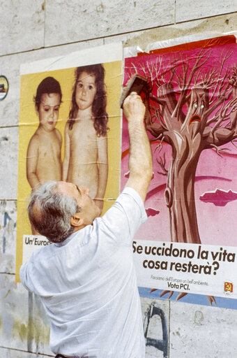 Nuotrauka 29: Propaganda posters for the European elections of June 17, 1984