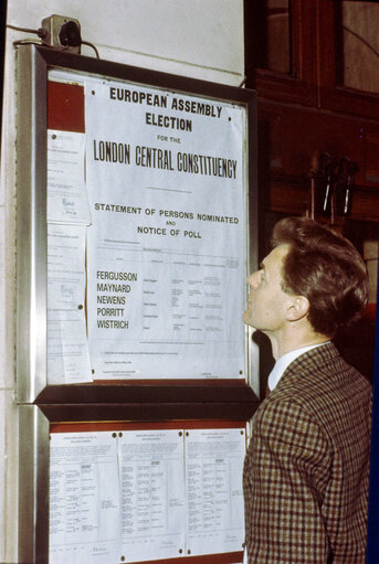 Nuotrauka 42: Voters at the polling station for the European elections of June 17, 1984