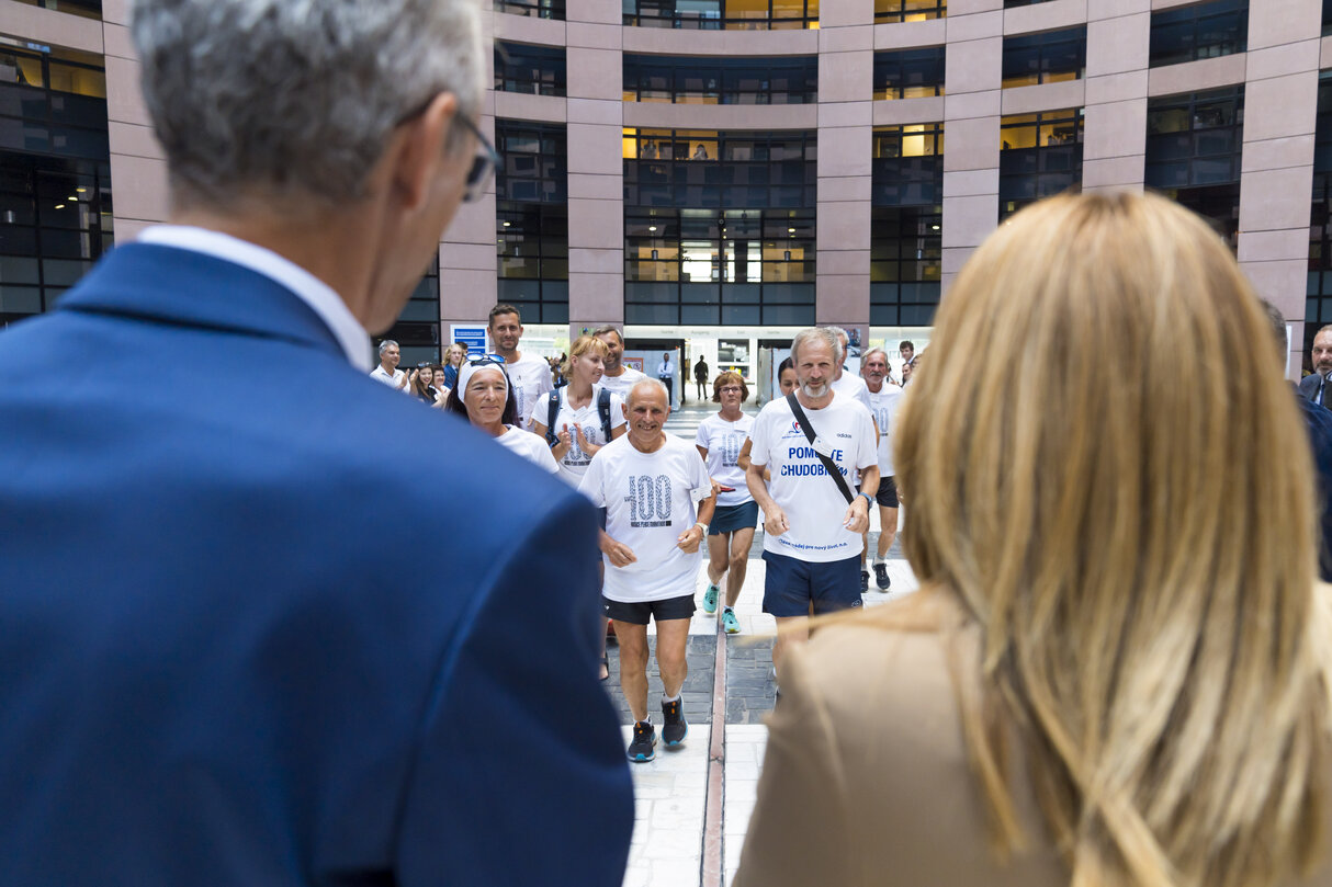 Torch Handover with Slovak runners