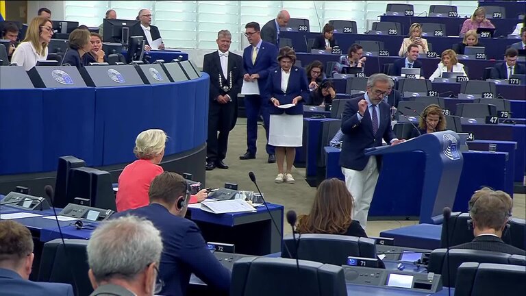 State of the European Union 2023: MEPs debate (part 2)