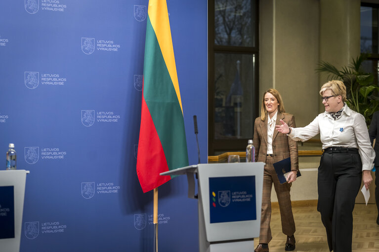 Official visit by Roberta METSOLA, EP President to Vilnius (Lithuania) - Press Point after the Meeting with Ingrida ŠIMONYTĖ, Lithuanian Prime Minister