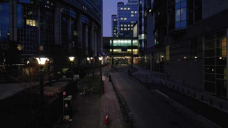 European Parliament Stockshots 9th Parliamentary Term: Drone views - Buildings in Brussels by night