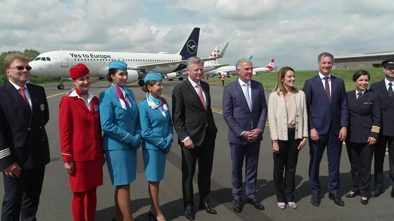 Unveiling of four branded airplanes to support the 2024 European Election campaign: extracts from the event with the participation of Roberta METSOLA, EP President