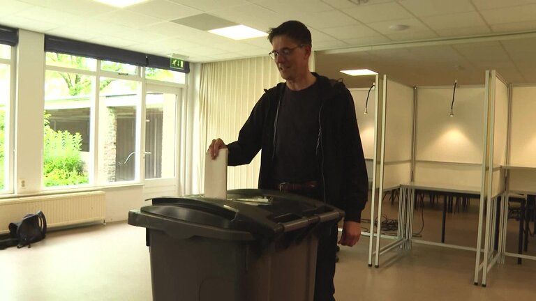 European elections 2024 - Bas EICKHOUT, Lead candidate for the European Greens voting in Utrecht (Netherlands)