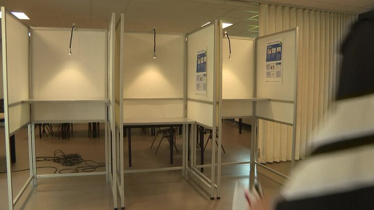 European elections 2024 - Ambiance shots of polling station in Utrecht (Netherlands)