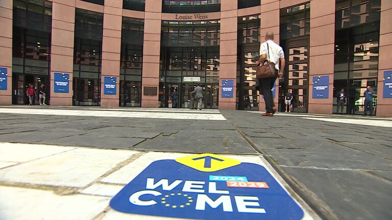 Opening of the 10th legislative term: arrival of the new MEPs at the European Parliament in Strasbourg and opening of the first sitting