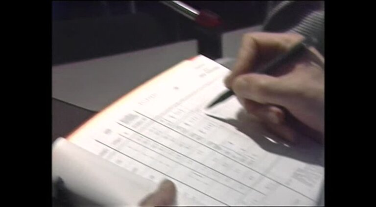 European Elections 1984: Atmosphere at EP in Brussels during the electoral evening