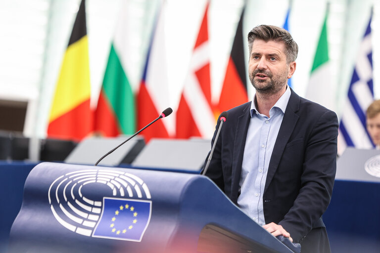 EP Plenary session - Commission statement - The devastating floods in Central and Eastern Europe, the loss of lives and the EU’s preparedness to act on such disasters exacerbated by climate change