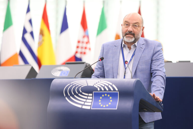 Photo 19: EP Plenary session - Commission statement - The extreme wildfires in Southern Europe, in particular Portugal and Greece and the need for further EU climate action on adaptation and mitigation