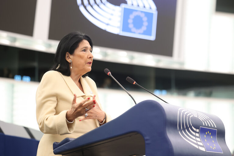 Valokuva 11: EP Plenary session - Formal sitting with Salome ZOURABICHVILI, President of Georgia