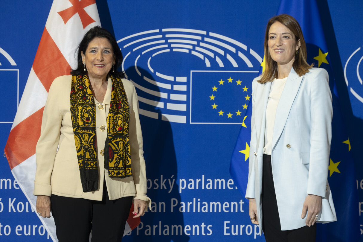 Roberta METSOLA, EP President meets with Salome ZOURABICHVILI, President of Georgia