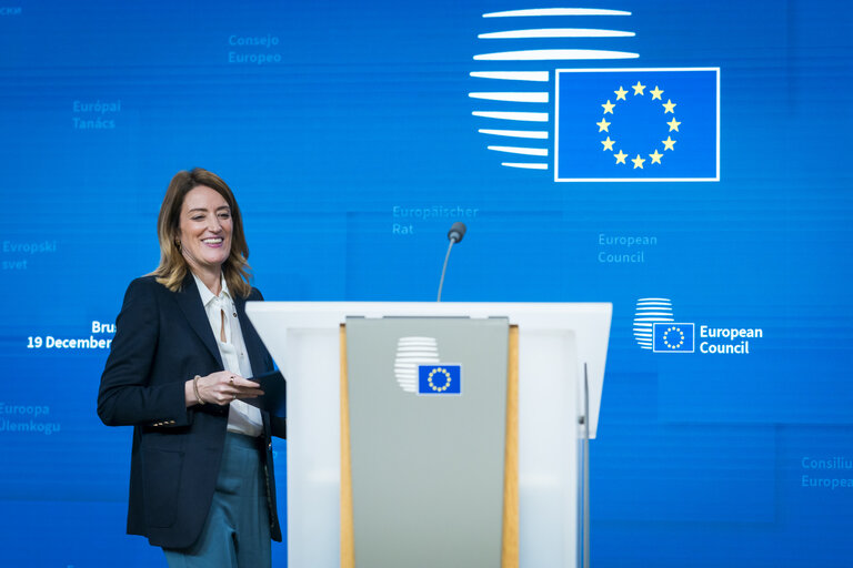 Foto 5: European Council meeting (19/12) - Press Conference