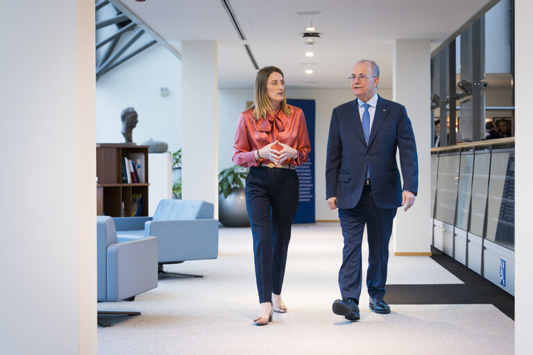 Fotografia 5: Roberta METSOLA, EP President meets with Mohammad MUSTAFA, Palestinian Prime Minister