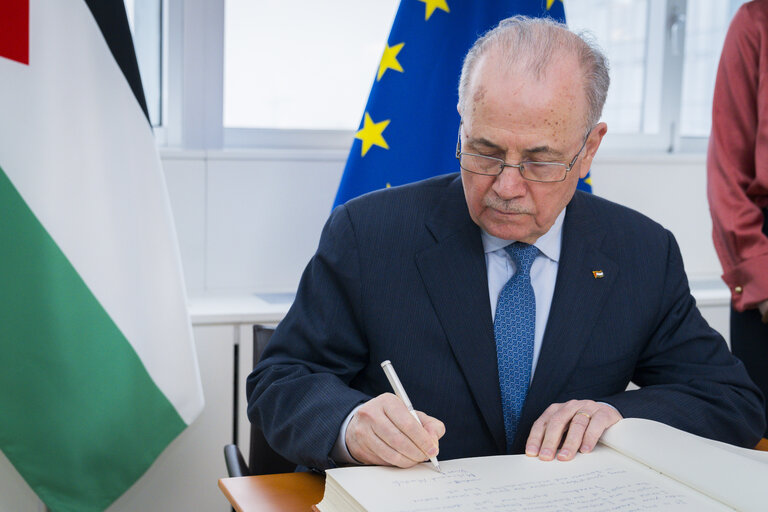 Fotografia 4: Roberta METSOLA, EP President meets with Mohammad MUSTAFA, Palestinian Prime Minister