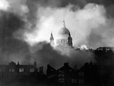 German bombing of London during the Blitz