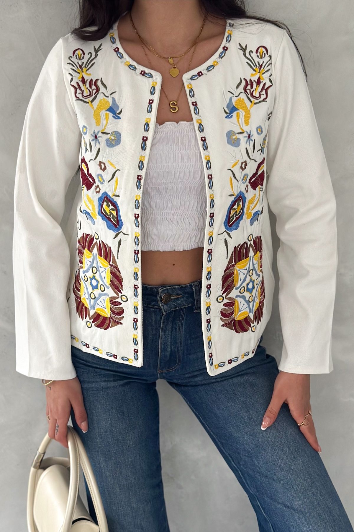 FEMELLE-Women's White Full Embroidered Embroidered Cotton Jacket 3