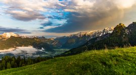 Sommerlicher Ausblick in das Salzburger Saalachtal.