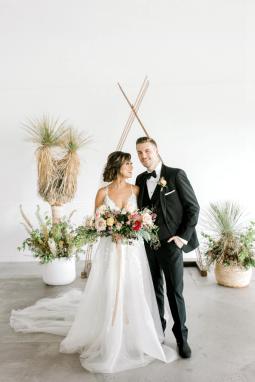 Black Shawl Lapel Tuxedo - Image by Marisa Belle Photography