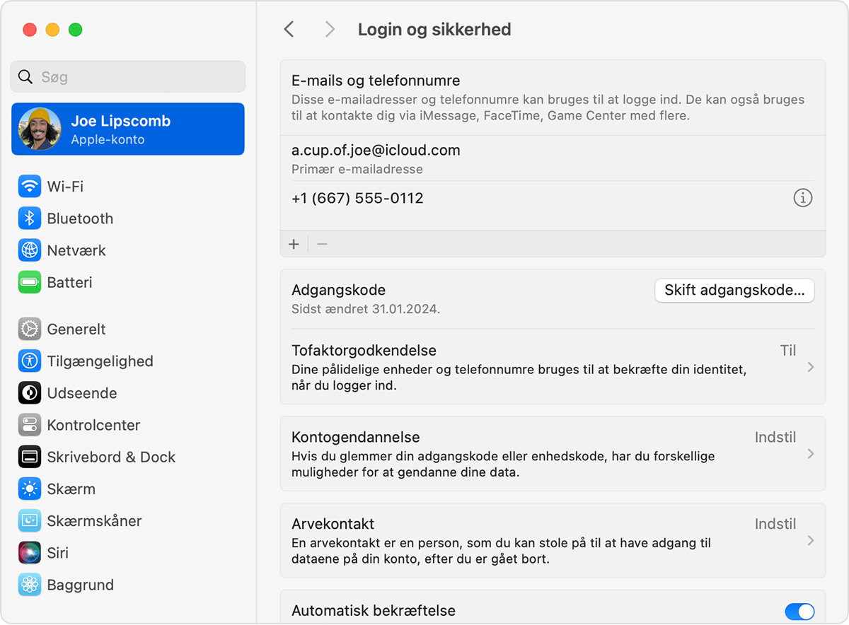 Mac-systemindstillinger, der viser indstillingerne for Log ind og sikkerhed og knappen Skift adgangskode