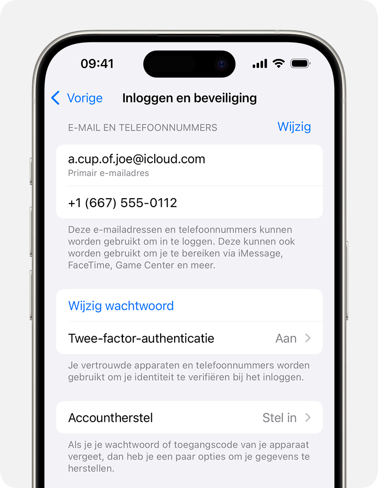 Zoek in de instellingen van Apple Account de e-mailadressen en telefoonnummers die je kunt gebruiken om in te loggen bij je Apple Account