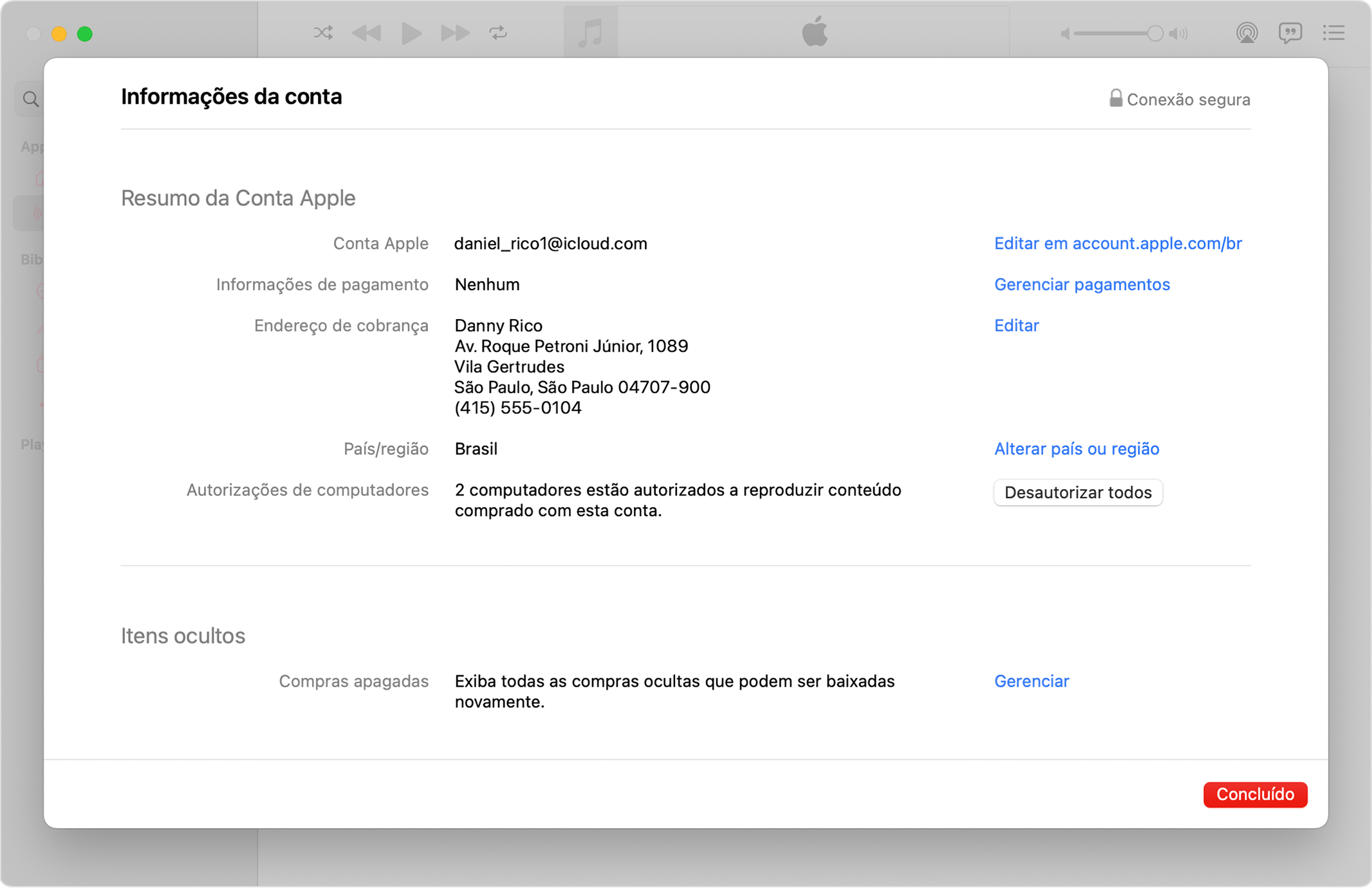 App Apple Music no Mac mostrando a página Informações da Conta e o número de computadores autorizados