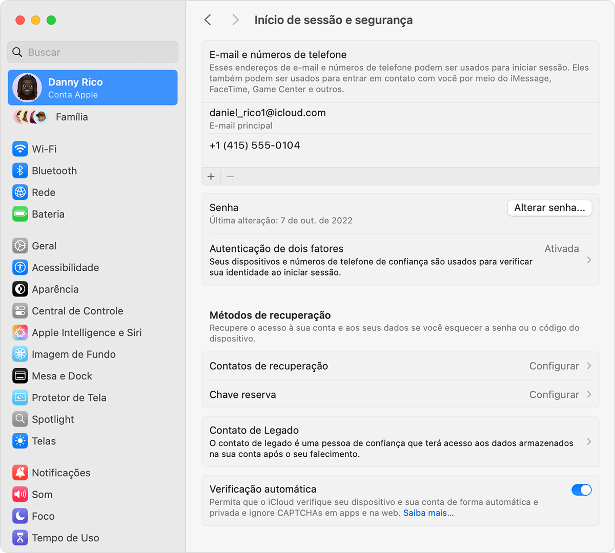 Mac mostrando Ajustes do Sistema e como adicionar um Contato de Recuperação