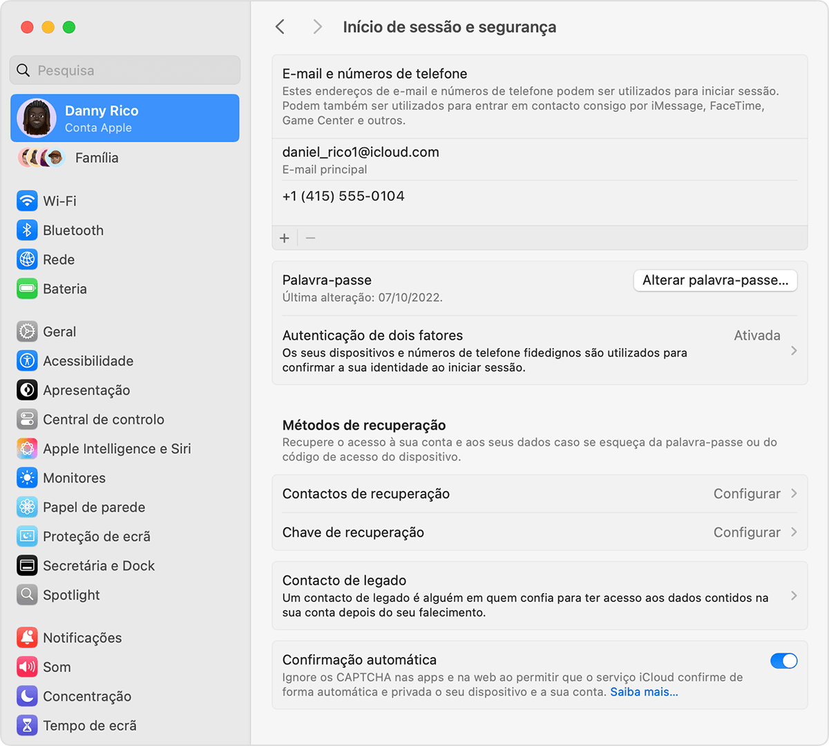 Mac a mostrar as Definições do sistema e como adicionar um contacto de legado