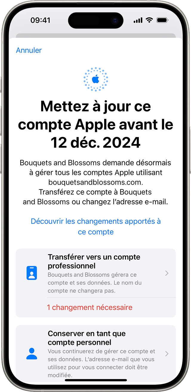 Écran d’iPhone affichant des instructions pour mettre à jour un compte Apple dans un délai donné, avec des options permettant de transférer le compte vers un compte professionnel ou de le conserver en tant que compte personnel.