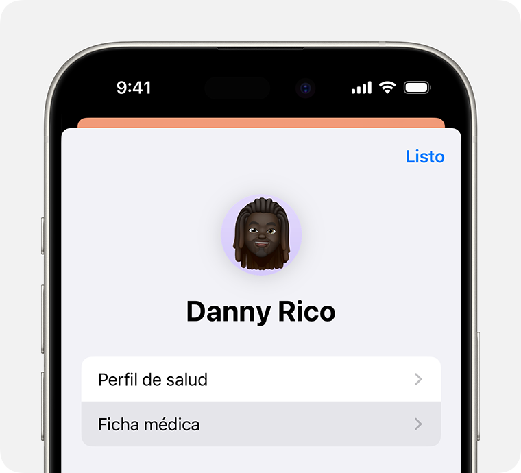 Una pantalla de iPhone en la que se muestra un ejemplo de perfil de salud con las opciones para seleccionar Datos de salud y Ficha médica.