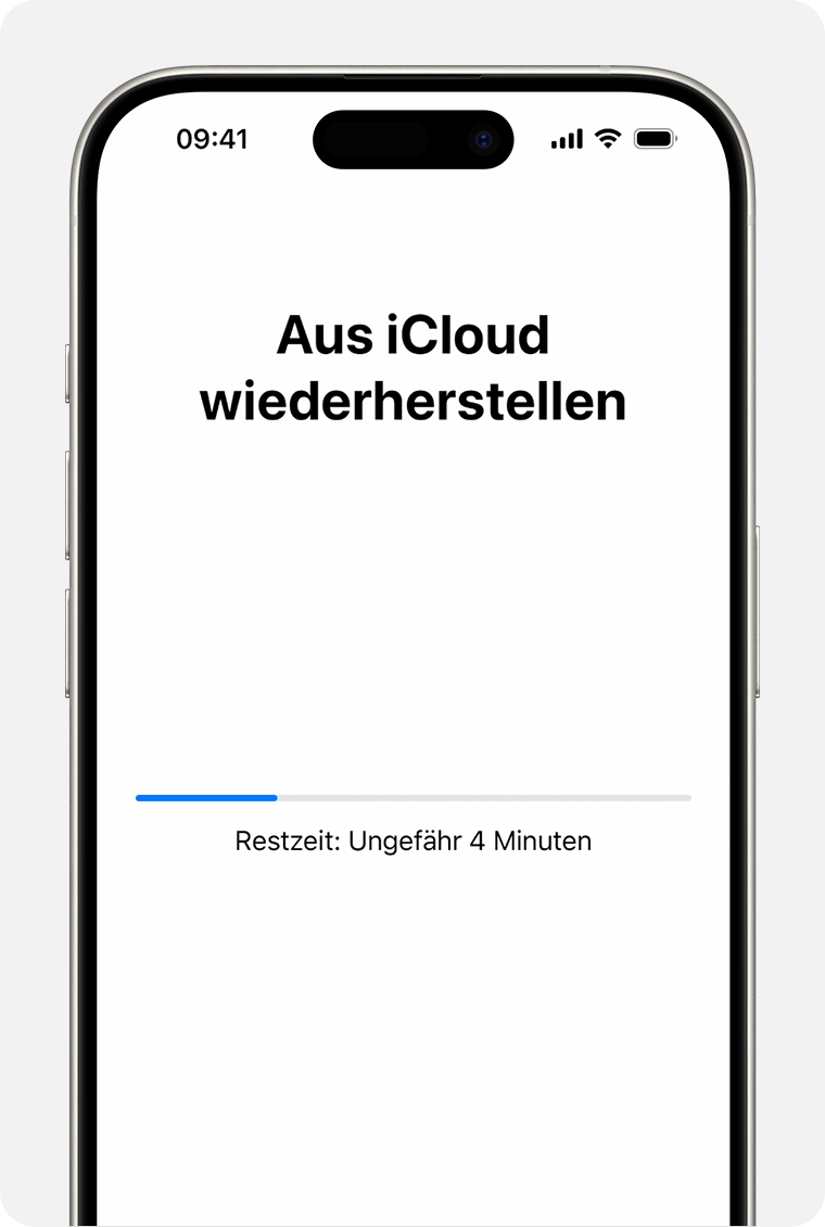 Ein iPhone, auf dem der Wiederherstellungsstatus des Geräts aus einem iCloud-Backup angezeigt wird