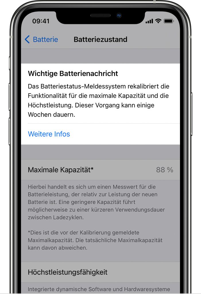 Ein iPhone, auf dem die wichtige Batteriemeldung zur Rekalibrierung der Batterie angezeigt wird