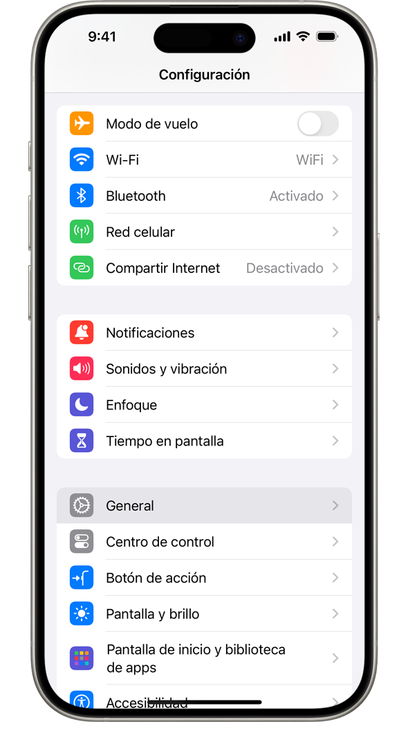 Un iPhone en el que se muestra la app Configuración con la opción General resaltada, debajo de Tiempo en pantalla.