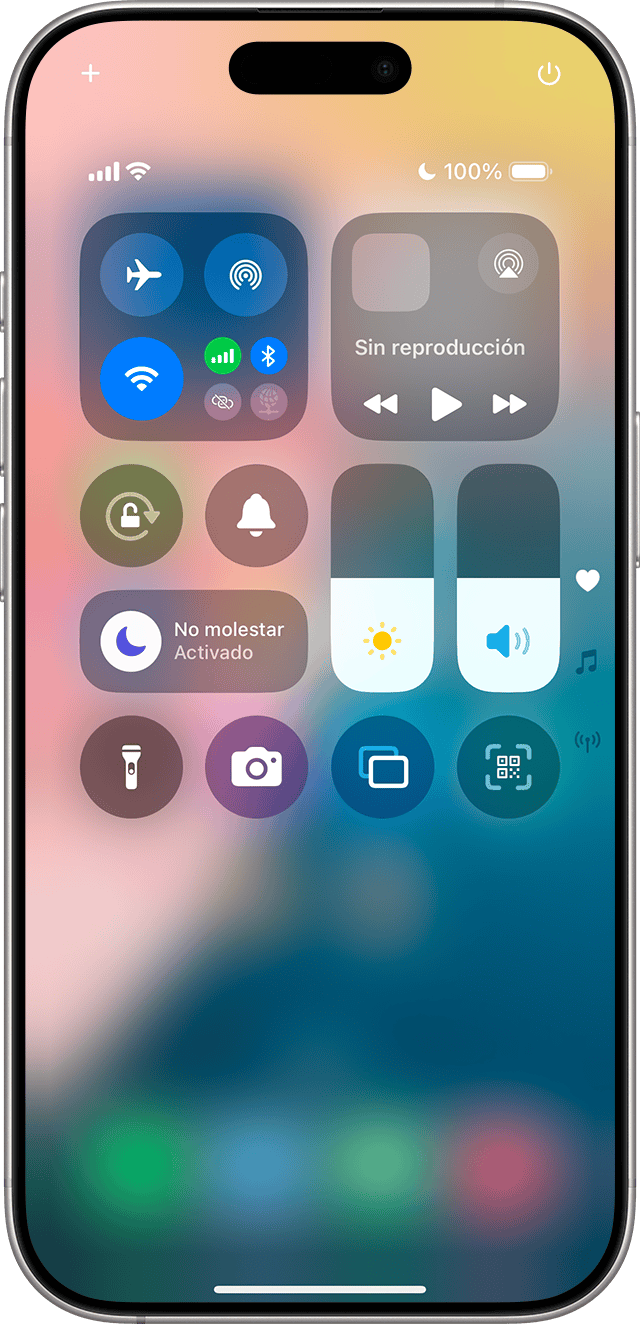 En iOS 18, puedes activar y desactivar una configuración de Enfoque en el Centro de control.