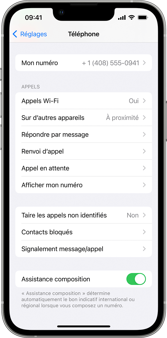 Un iPhone affichant l’écran Téléphone, avec l’option Appels Wi-Fi activée.