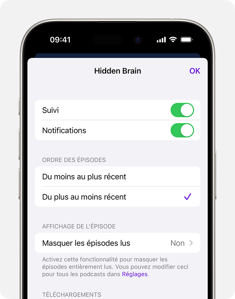 Sur un iPhone, l’écran des réglages d’un podcast spécifique. La première option est un commutateur Suivi, puis un commutateur Notifications. Vous trouverez ensuite les options Ordre des épisodes. La première est Du plus au moins ancien et la seconde est Du plus au moins récent, qui est celle sélectionnée.