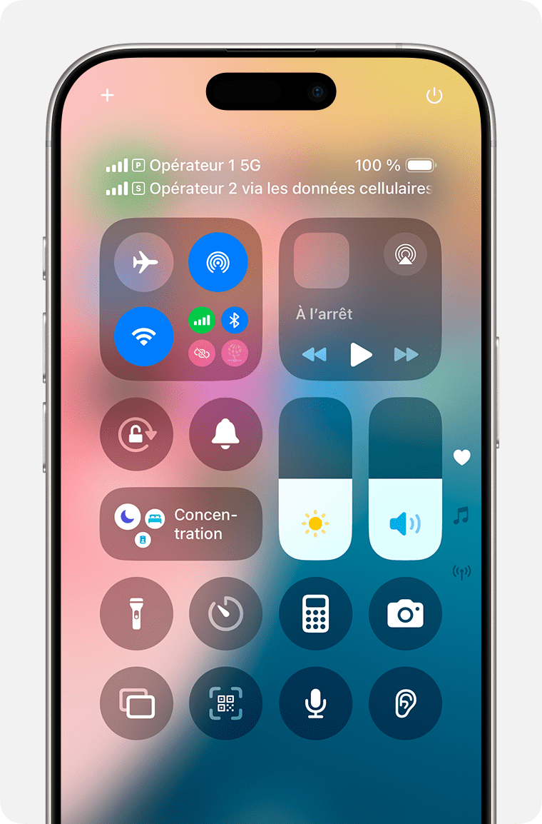 La barre d’état indique que l’opérateur 1 utilise un réseau 5G et que l’opérateur 2 utilise les données mobiles de l’opérateur 1.