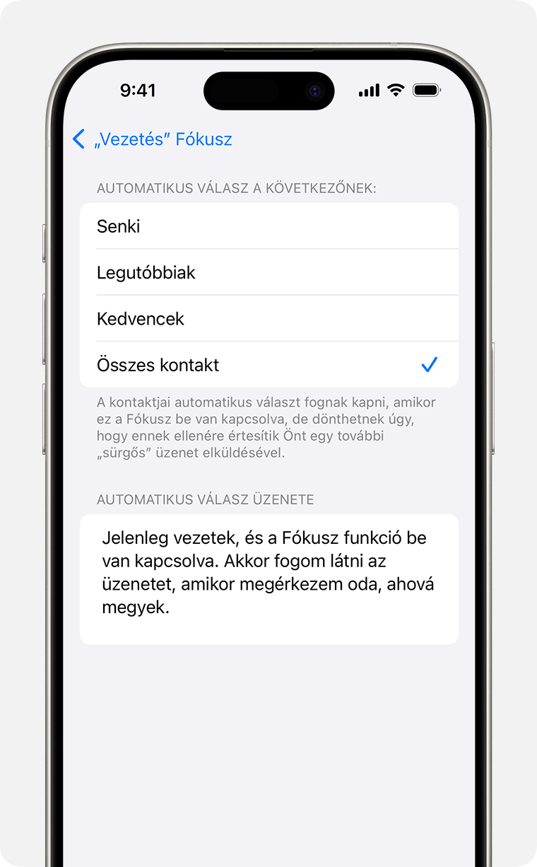 Automatikus válasz beállításai a „Vezetés” Fókusznál a Beállítások > Fókusz > Automatikus válasz menüpontban