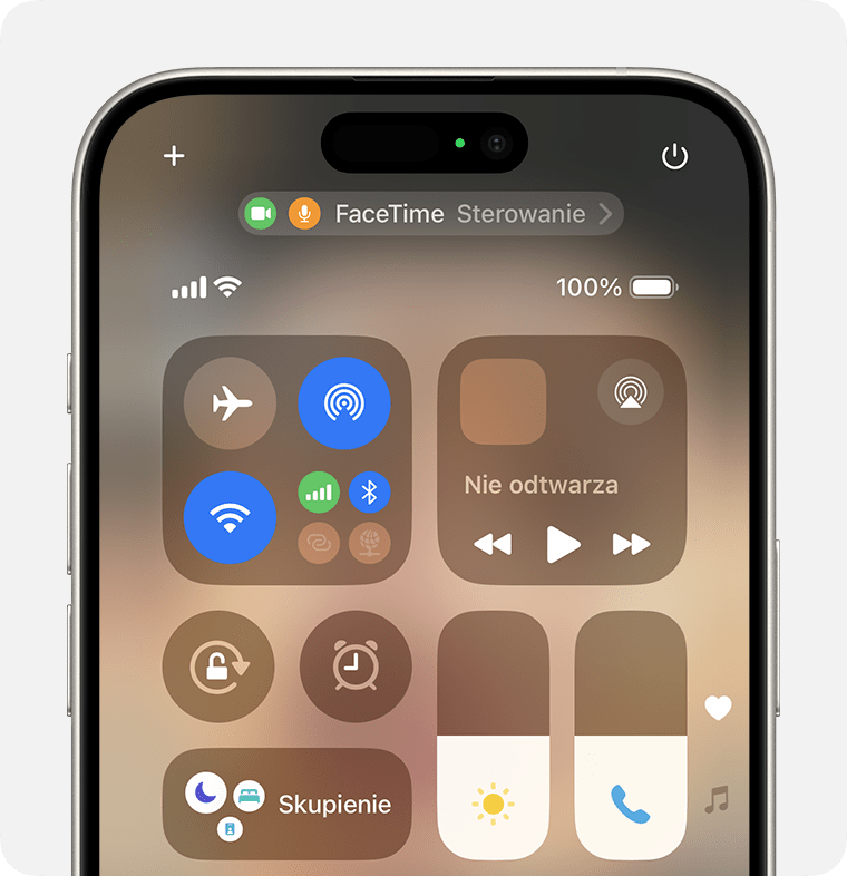 iPhone wyświetlający centrum sterowania. Przycisk Narzędzia FaceTime znajduje się u góry ekranu.